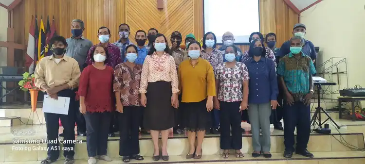 Foto  seminar kata kunci baha Ija ante Taa