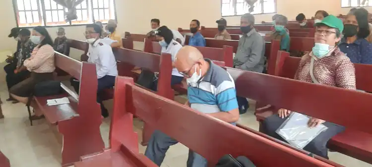 Foto  seminar kata kunci baha Ija ante Taa